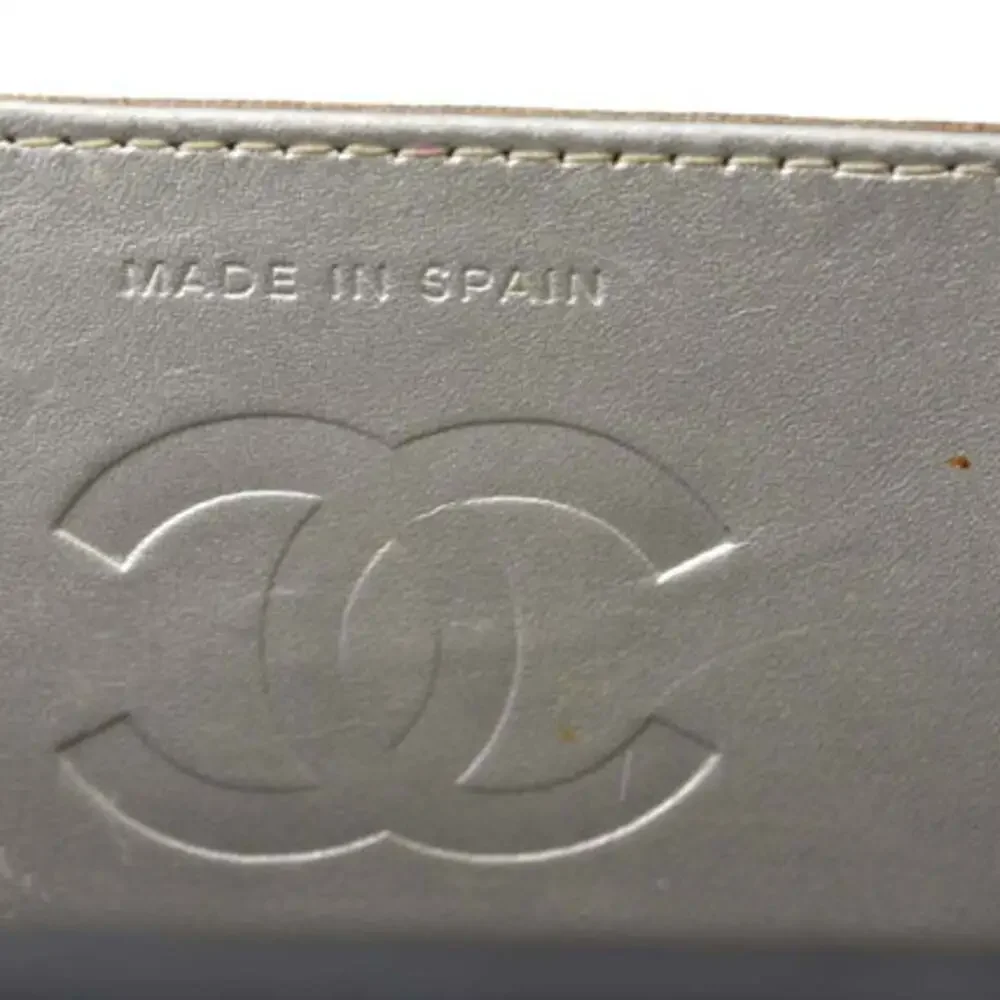CHANEL Black Wallet